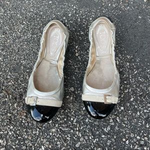 Tod’s Silver & Black Ballet Flats. Size 7.5.